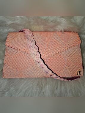 Anima Iris Zaya Orange Carioca Hand bag!